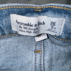 Abercrombie curve love 90s straight ultra high rise extra short jeans